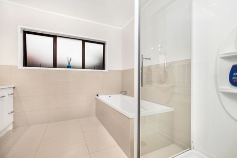 Photo of property in 45 Lakeside Drive, Pahurehure, Papakura, 2113