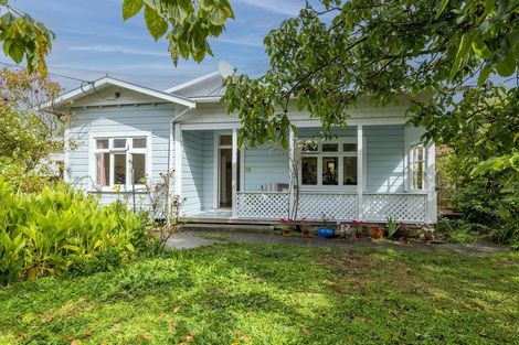 Photo of property in 37 Kiharoa Street, Otaki Beach, Otaki, 5512