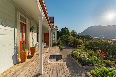 Photo of property in 7 Rutland Street, Picton, 7220