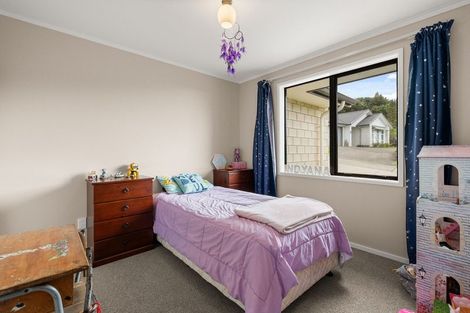 Photo of property in 3 Lakeside Terrace, Omokoroa, 3114