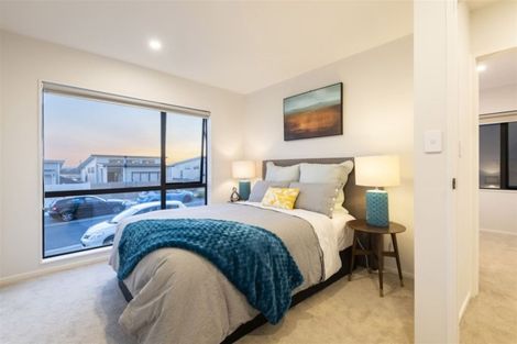 Photo of property in 50 Ascension Crescent, Orewa, 0931