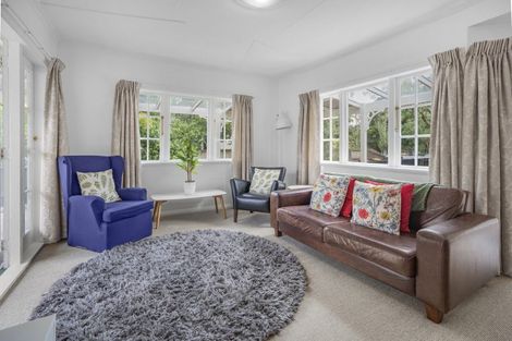 Photo of property in 28 Kuratawhiti Street, Greytown, 5712