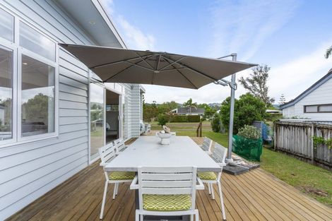 Photo of property in 99 Vista Paku, Pauanui, Hikuai, 3579