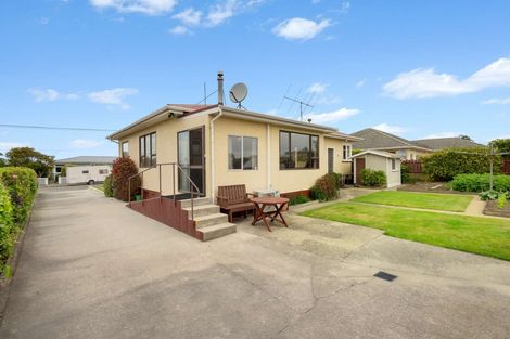Photo of property in 28 Queens Crescent, Oamaru, 9400