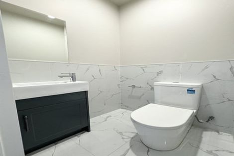 Photo of property in 6b St Catherine Crescent, West Harbour, Auckland, 0618