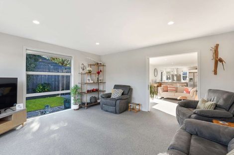 Photo of property in 12b Awa Place, Rangiora, 7400