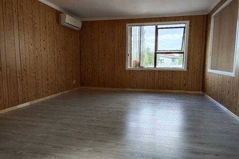 Photo of property in 49 Dissmeyer Drive, Clover Park, Auckland, 2019