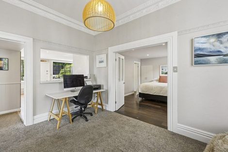 Photo of property in 153 Victoria Road, Saint Clair, Dunedin, 9012
