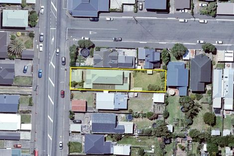 Photo of property in 159 Onepu Road, Lyall Bay, Wellington, 6022