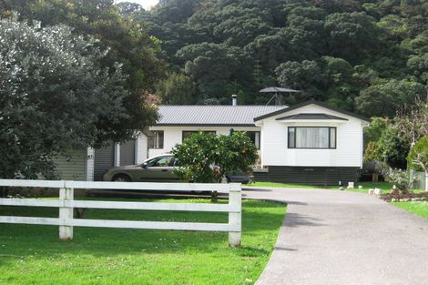 Photo of property in 8 Sarjants Road, Te Puru, Thames, 3575