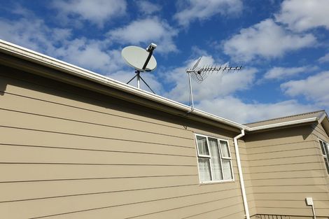 Photo of property in 96 Hutchinsons Road, Bucklands Beach, Auckland, 2014