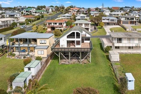 Photo of property in 6 Kotuku Place, Snells Beach, 0920