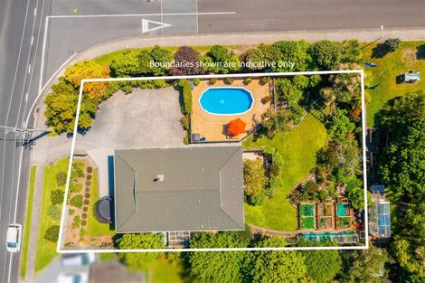 Photo of property in 191 Mazengarb Road, Paraparaumu, 5032