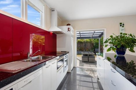 Photo of property in 1 Hawthorn Crescent, Stokes Valley, Lower Hutt, 5019