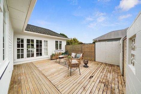 Photo of property in 12 Karaka Grove, Raumati Beach, Paraparaumu, 5032