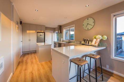 Photo of property in 211 Condell Avenue, Papanui, Christchurch, 8053