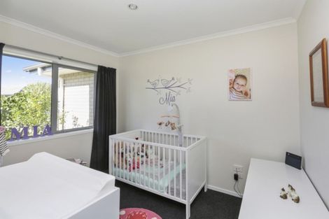 Photo of property in 14 Wentworth Lane, Waiwhakaiho, New Plymouth, 4312