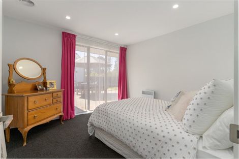 Photo of property in 5 Kawharu Street, Marshland, Christchurch, 8083