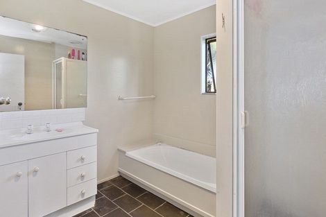 Photo of property in 49a Meander Drive, Welcome Bay, Tauranga, 3112