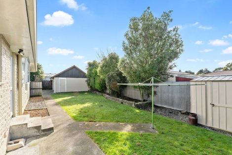 Photo of property in 14 Dunluce Place, Hornby, Christchurch, 8042