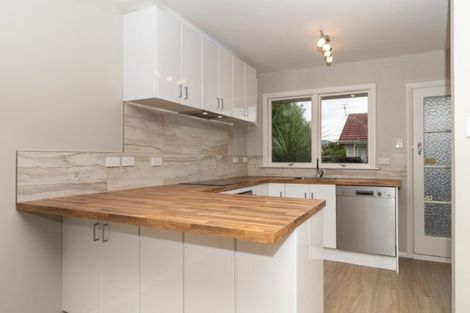 Photo of property in 1/11 Division Street, Riccarton, Christchurch, 8041