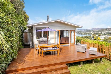Photo of property in 61 Mana View Road, Paremata, Porirua, 5026
