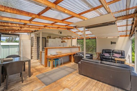 Photo of property in 662 Matarangi Drive, Matarangi, Whitianga, 3592