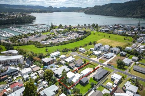 Photo of property in 107 Riverview Road, Whangamata, 3620