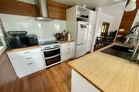 Photo of property in 5 Jalna Avenue, Khandallah, Wellington, 6035