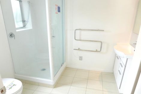 Photo of property in 4 St Catherine Crescent, West Harbour, Auckland, 0618