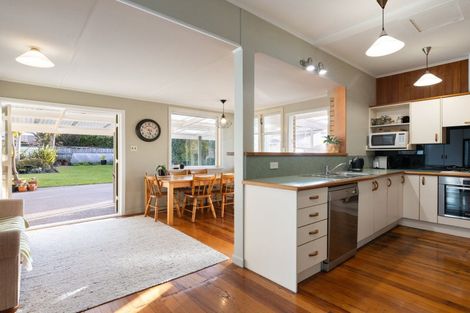 Photo of property in 27 Casey Avenue, Fairfield, Hamilton, 3214
