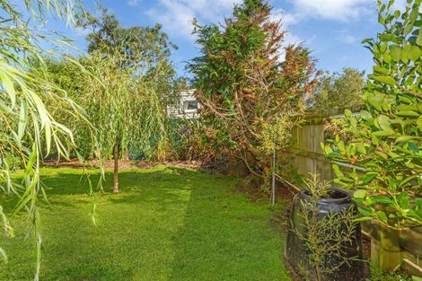 Photo of property in 96a Wainuiomata Road, Wainuiomata, Lower Hutt, 5014