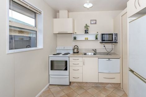 Photo of property in 2/24 Avonhead Road, Avonhead, Christchurch, 8042