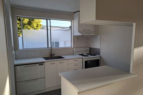 Photo of property in 43b Cypress Drive, Maungaraki, Lower Hutt, 5010