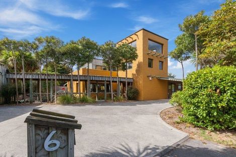 Photo of property in 6 Astelia Way, Waipahihi, Taupo, 3330