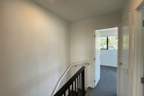 Photo of property in 19 Whanui Place, Mangere Bridge, Auckland, 2022