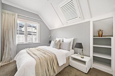 Photo of property in 32 Portland Road, Remuera, Auckland, 1050