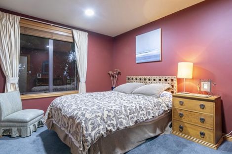 Photo of property in 2 La Cumbre Close, Bethlehem, Tauranga, 3110