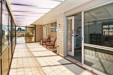 Photo of property in 34 Wesley Avenue, Frankleigh Park, New Plymouth, 4310