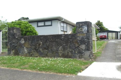 Photo of property in 14 Mascot Avenue, Mangere, Auckland, 2022