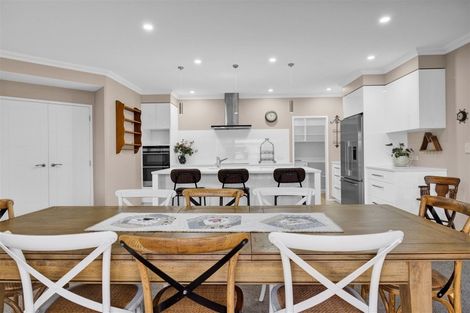 Photo of property in 9 Links Drive, Waiwhakaiho, New Plymouth, 4312