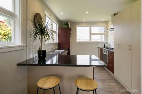 Photo of property in 373 Yaldhurst Road, Russley, Christchurch, 8042