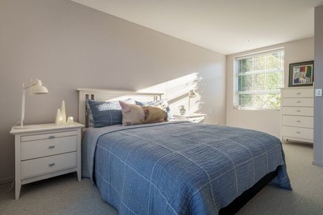 Photo of property in 19a Sunrise Bay Drive, Wanaka, 9305