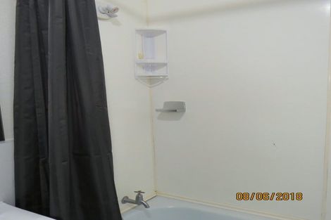 Photo of property in 5 Wells Place, Tamatea, Napier, 4112