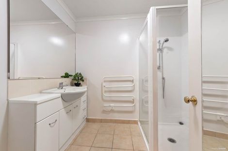 Photo of property in 9 Bickleigh Grove, New Lynn, Auckland, 0600