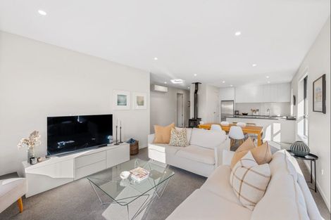 Photo of property in 219 Aubrey Road, Wanaka, 9305