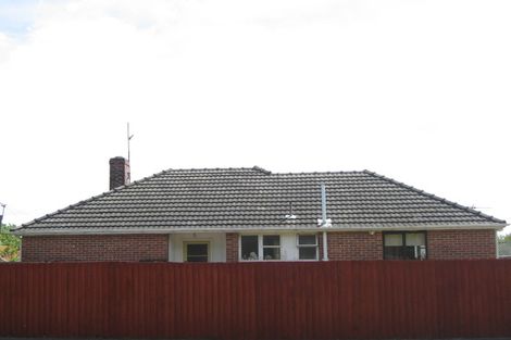 Photo of property in 2 Momorangi Crescent, Redwood, Christchurch, 8051