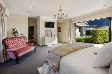 Photo of property in 10 Peninsula Point, Huntington, Hamilton, 3210