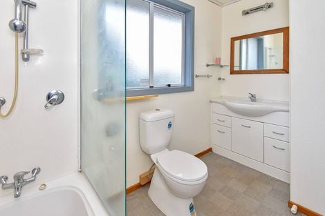 Photo of property in 81 Friedlanders Road, Manurewa, Auckland, 2102