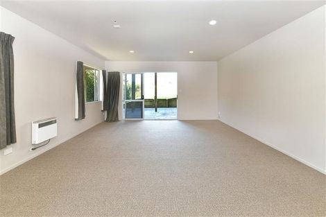 Photo of property in 37 Gledstane Road, Stanmore Bay, Whangaparaoa, 0932
